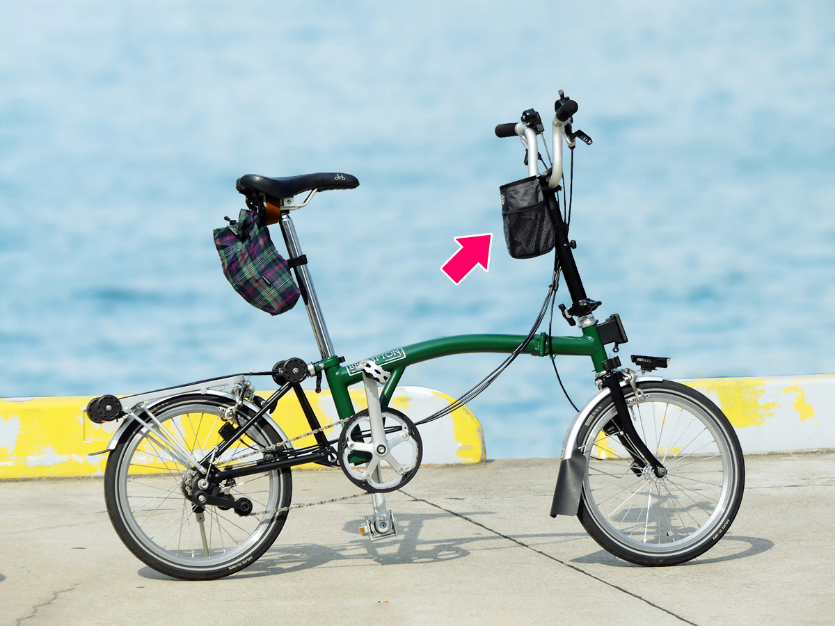 自転車のステム横にボトルや小物を収納できる 便利なハンドルポーチ発売中 Mini Velo 道 ミニベロロード