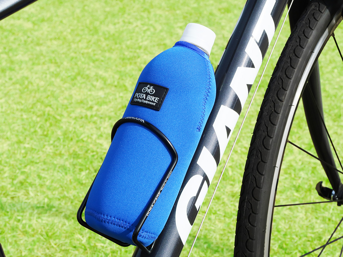 SALE／55%OFF】 ドリンクホルダー 自転車 ボトルケージ ペットボトル 青