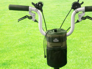 POTA BIKE ハンドルステムポーチ2を折りたたみ自転車BROMPTONに装着した写真